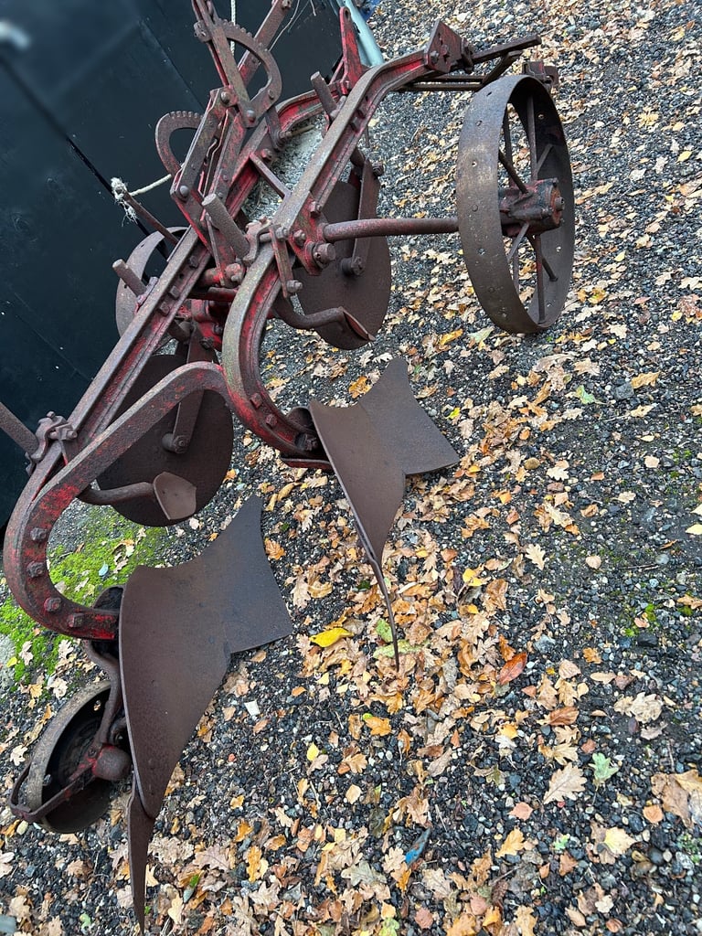 John Deere 2 Furrow Plough