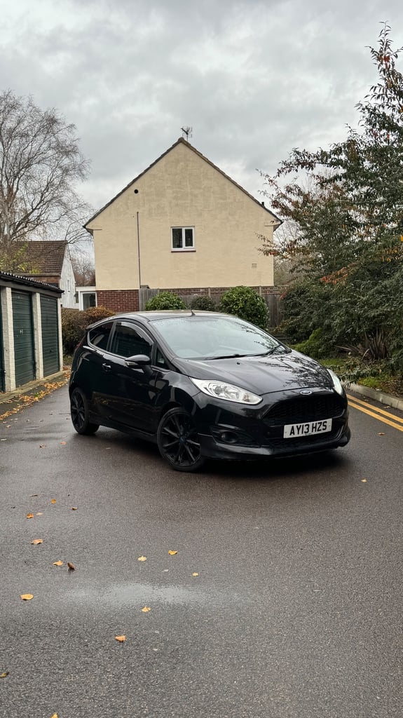 Ford, FIESTA, Hatchback, 2013, Manual, 998 (cc), 3 doors