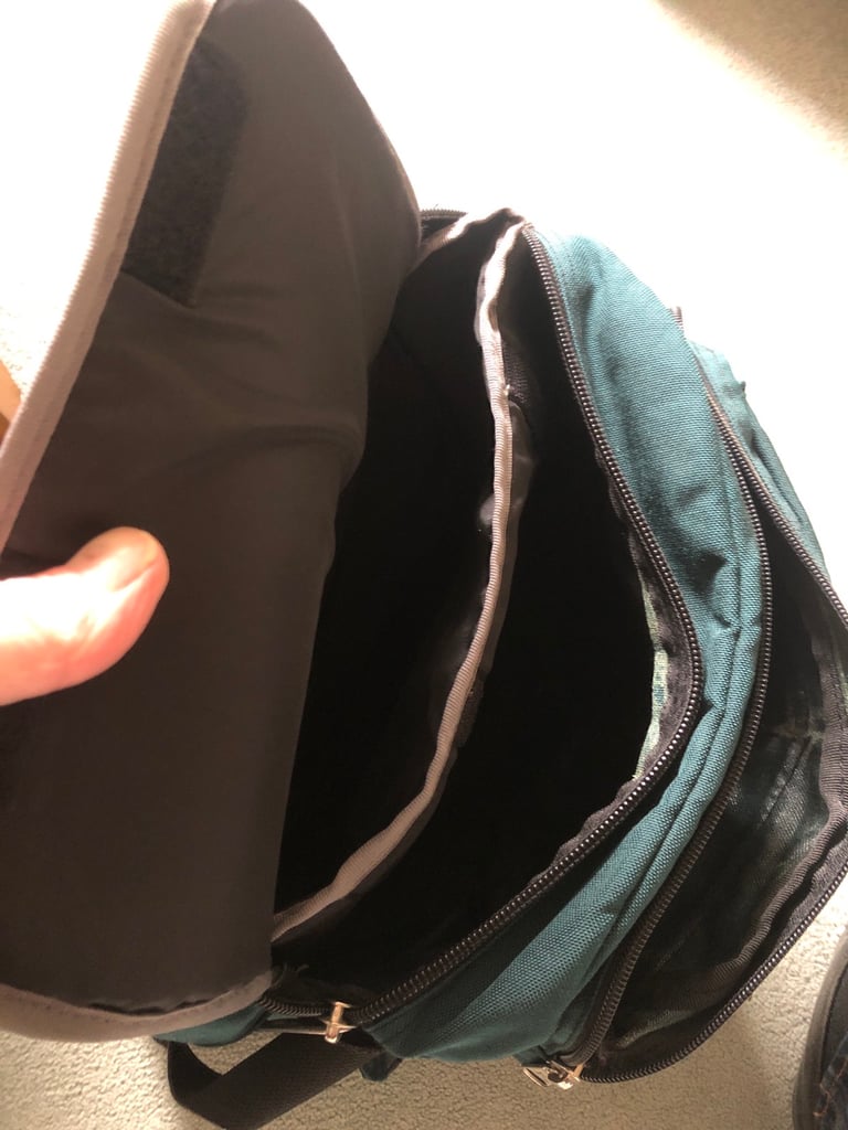 Jansport Messenger  Bag Shoulder Strap  In Excellent condition 