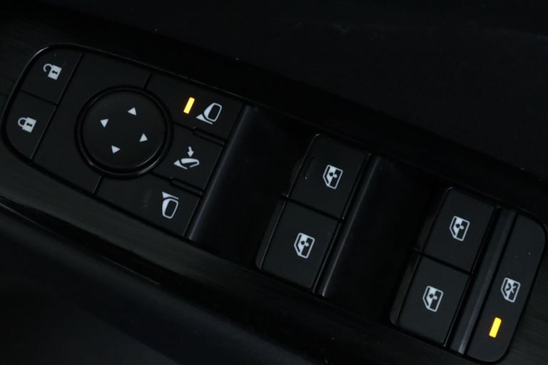 2021 Nissan Qashqai 1.3 DIG-T MHEV Acenta Premium XTRON Euro 6 (s/s) 5dr HATCHBACK Petrol/Electri...