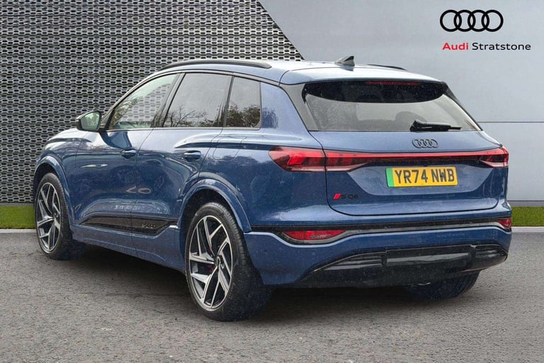 2024 Audi Q6 e-tron 360kW SQ6 Quattro 100kWh Edition 1 5dr Auto Estate Electric Automatic