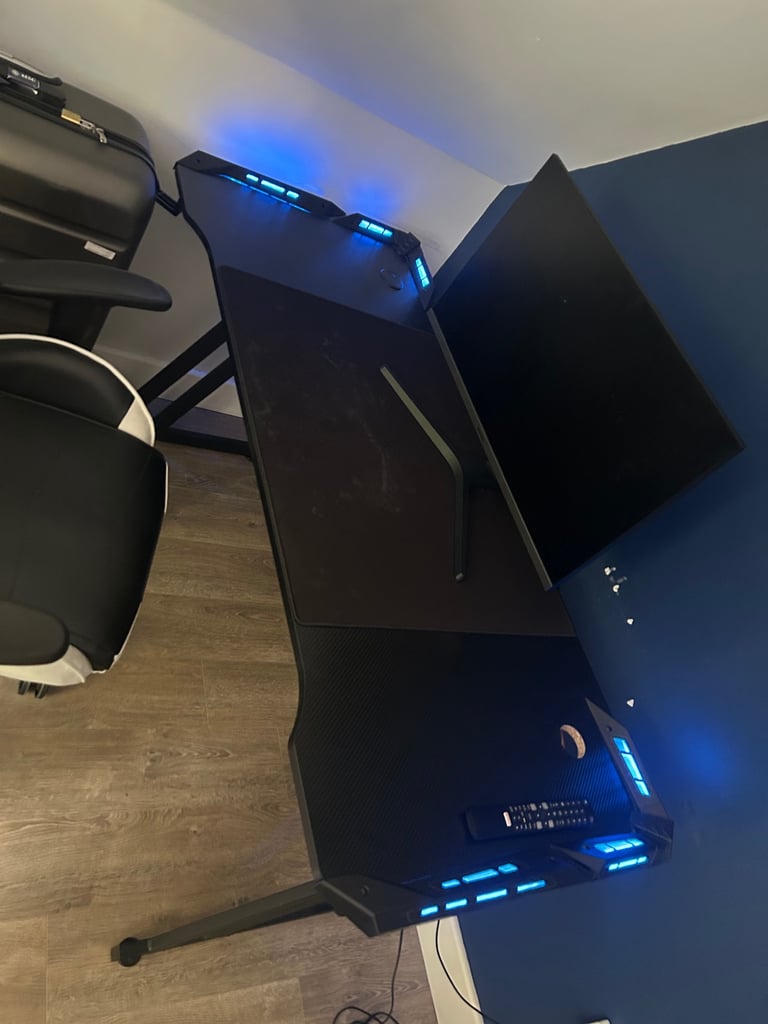 Gaming chair and desk