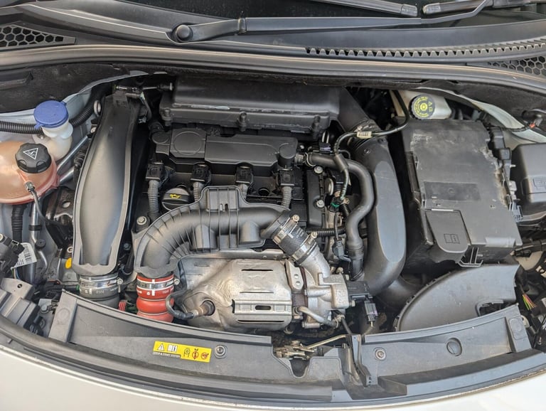 2016 DS Automobiles DS 3 1.6 THP Prestige Hatchback 3dr Petrol Manual Euro 6 (s/s) (165 bhp) Hatc...