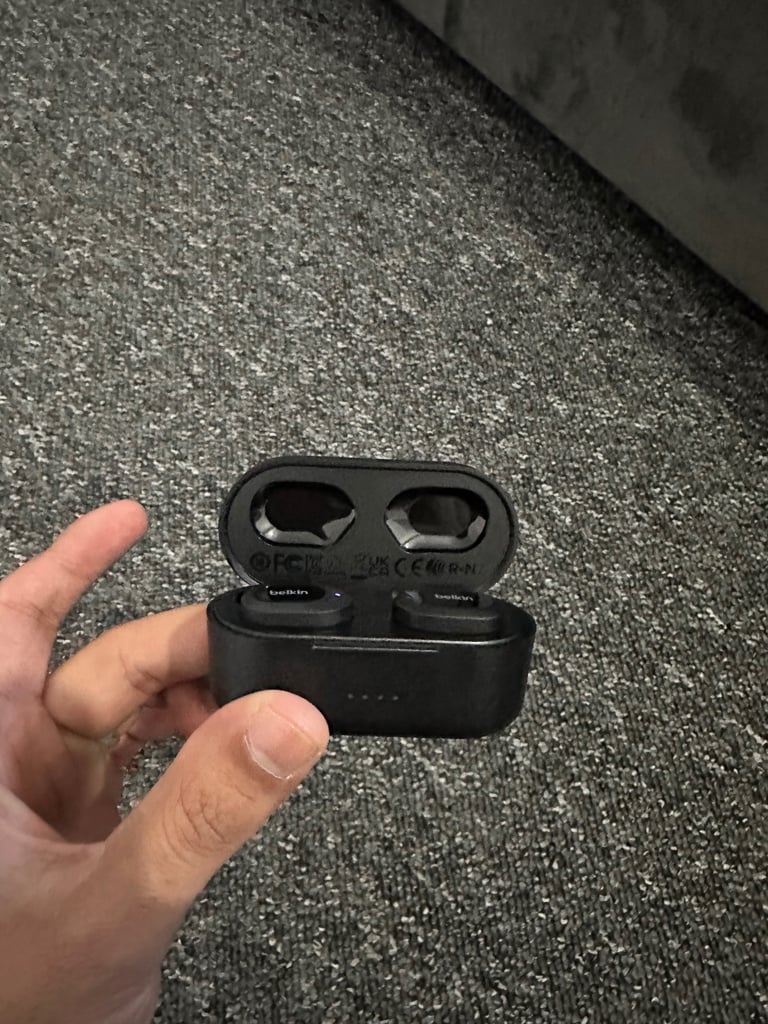 Belkin SoundForm Play True Wireless Earbuds – Brand New (€17.99)