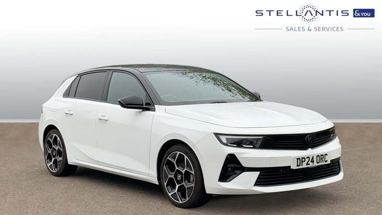 image for 2024 Vauxhall Astra 1.2 Turbo Ultimate Hatchback 5dr Petrol Manual Euro 6 (s/s) (130 ps) Hatchbac...