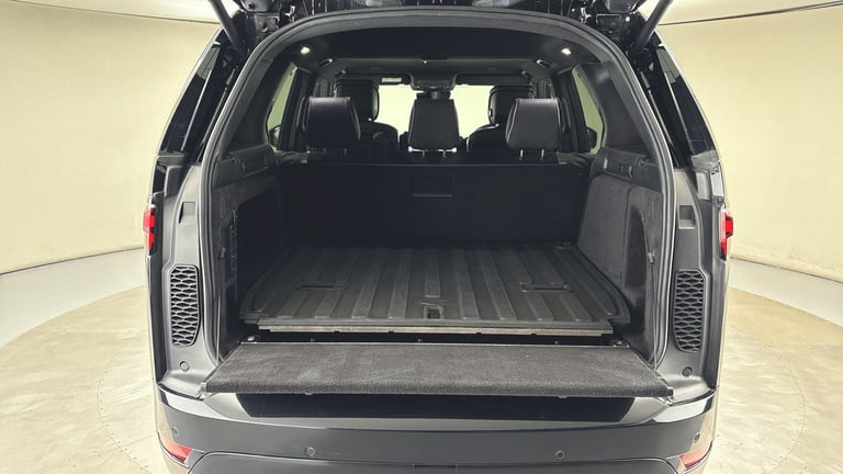2021 Land Rover Discovery 3.0 D300 MHEV HSE SUV 5dr Diesel Auto 4WD Euro 6 (s/s) (300 ps) SUV Die...