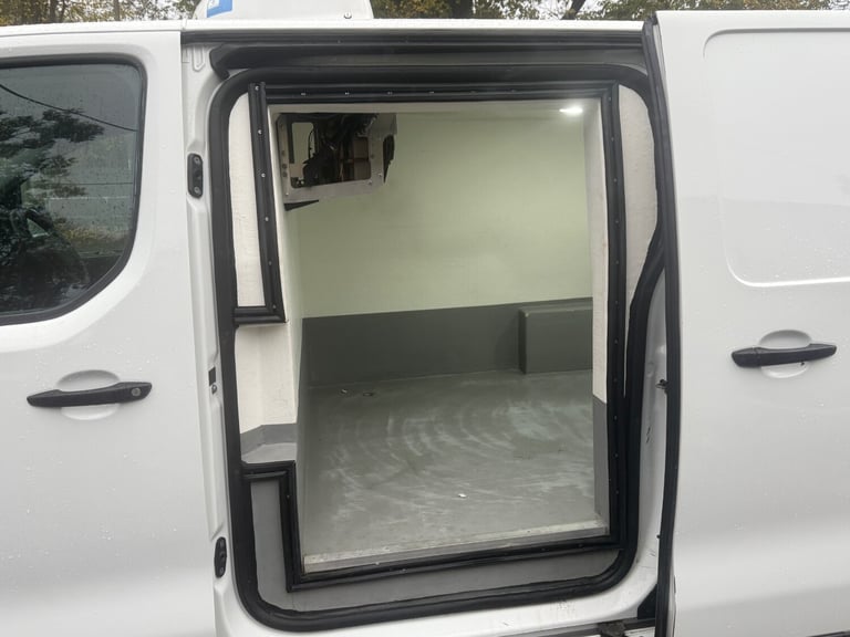 2020 CITROEN DISPATCH 1.5L DIESEL WHITE MANUAL FRIDGE FREEZER VAN -20C