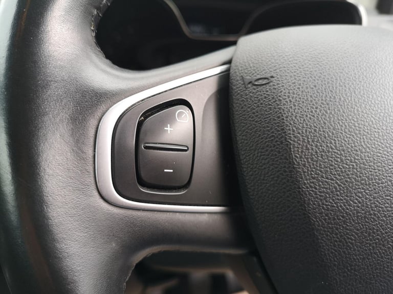 2017 Renault Captur 1.5 dCi ENERGY Dynamique S Nav Euro 6 (s/s) 5dr HATCHBACK Diesel Manual