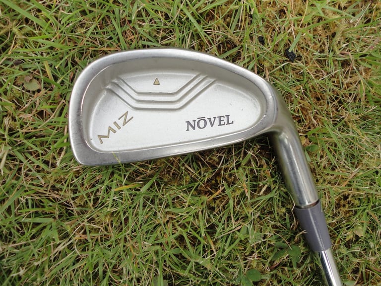 Ladies / teenagers mizuno Miz Novel golf club set in mizuno bag 12 clubs