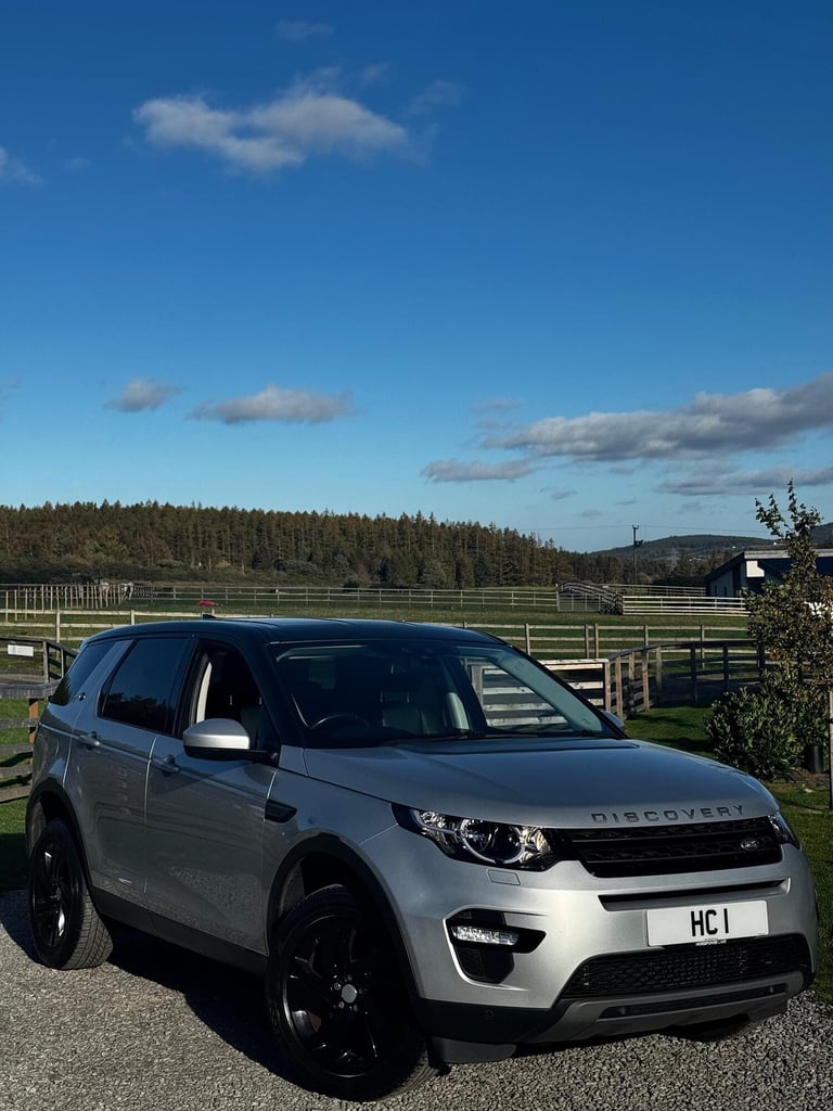 LAND ROVER DISCOVERY SPORT 2.0 TD4 SE Tech 2017