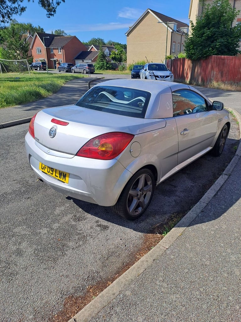 Vauxhall, TIGRA, Convertible, 2009, Manual, 1364 (cc),2 doors - Image 6