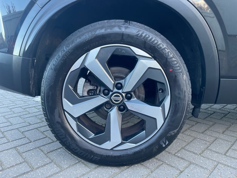 2022 Nissan Qashqai 1.3 DiG-T MH N-Connecta 5dr HATCHBACK PETROL Manual