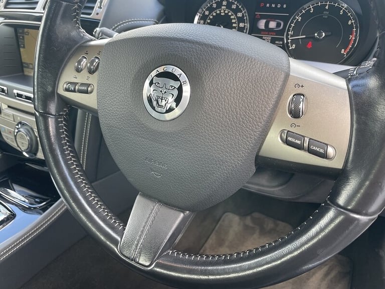 2009 Jaguar XK 5.0 V8 Portfolio 2dr Auto COUPE PETROL Automatic