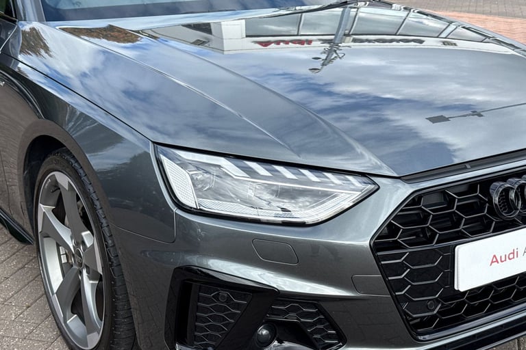 2024 Audi A4 Avant Avant Black Edition 40 TFSI  204 PS S tronic Estate PETROL Automatic