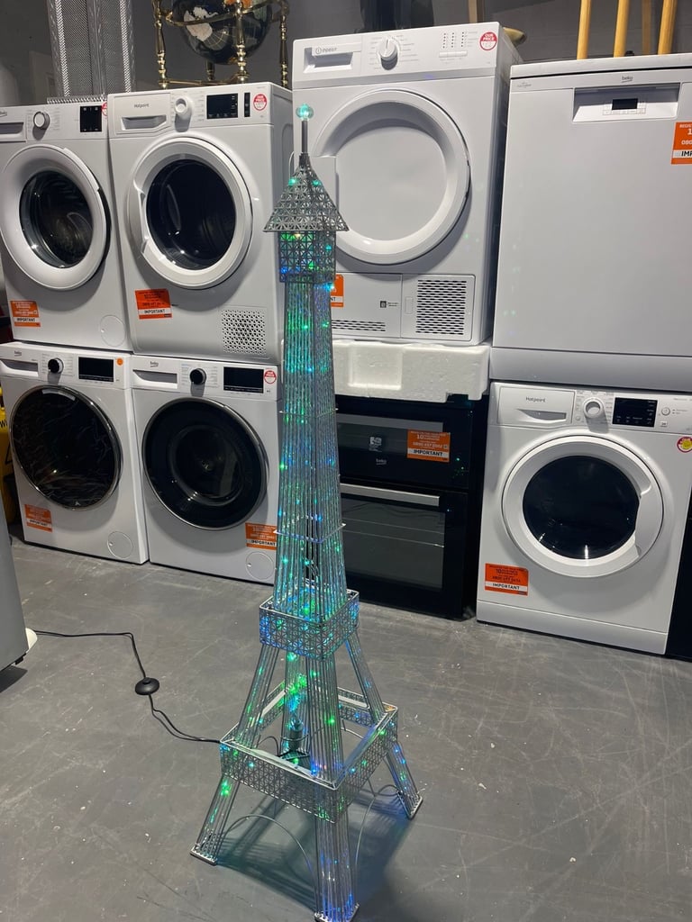 Light Up Eiffel Tower 