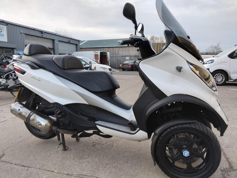2016 16 PIAGGIO MP3 500 LT BUSINESS ABS ASC TRICYCLE TRIKE RIDE ON CAR LICENSE
