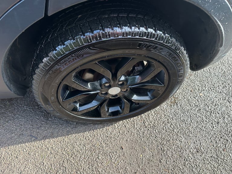 2015 Land Rover Discovery Sport 2.0 TD4 180 HSE 5dr Auto ESTATE Diesel Automatic