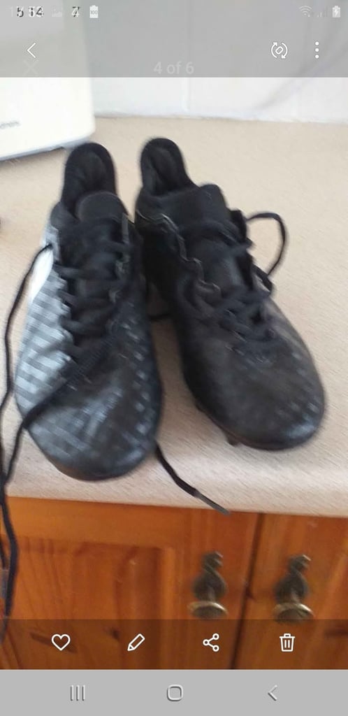 image for football boots size 6 as new  