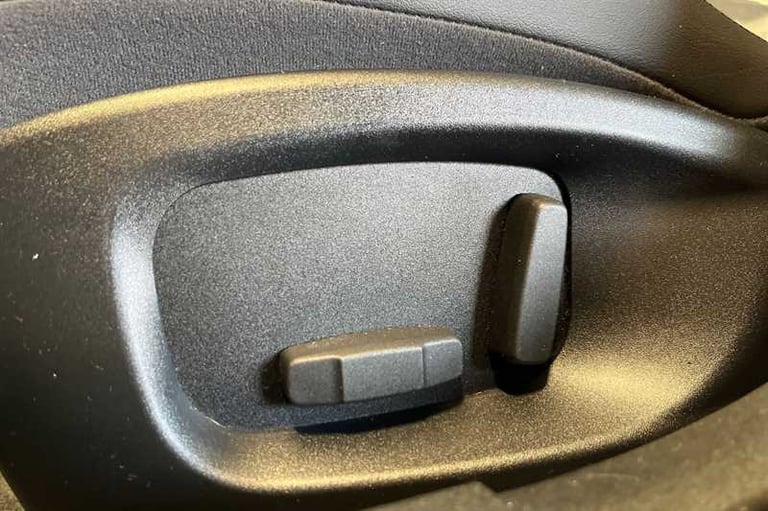 2018 Jaguar XE 2.0 [250] Portfolio 4dr Auto AWD SALOON PETROL Automatic