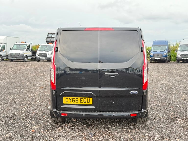 2016 Ford Transit Custom 2.2 TDCi 290 Limited Combi Van 6dr Diesel Manual L1 H1 (191 g/km, 123 bh...