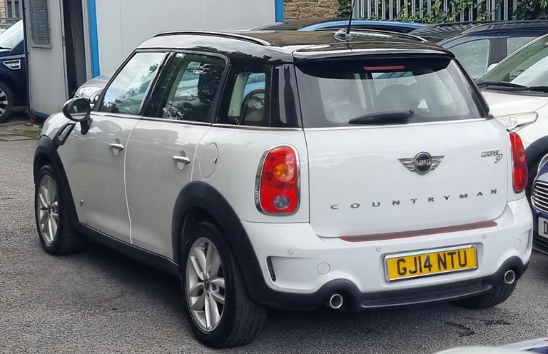 2014 MINI Countryman 2.0 Cooper S D 5dr Auto + LOW MILEAGE HATCHBACK Diesel Automatic