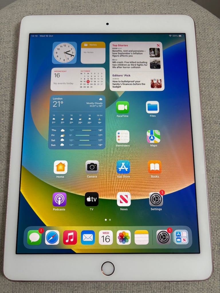 image for APPLE IPAD PRO 128GB IOS16 9.7 INCH WIFI - FREE charger - great condition - can deliver