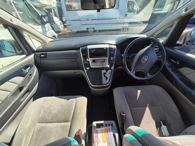 Toyota Alphard Pop Top Campervan 2003