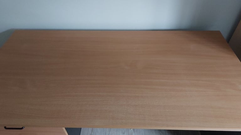 Desk for home or office 