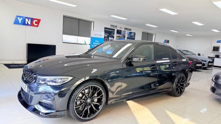 2020 BMW 3 Series 2.0 330e 12kWh M Sport Auto Euro 6 (s/s) 4dr Saloon PETROL/ELECTRIC Automatic