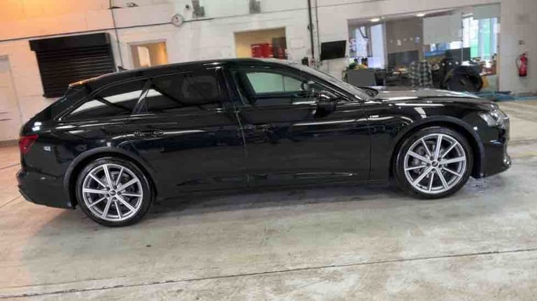 2022 Audi A6 Avant 2.0 TDI 40 Black Edition Estate 5dr Diesel S Tronic quattro Euro 6 (s/s) (2 Es...