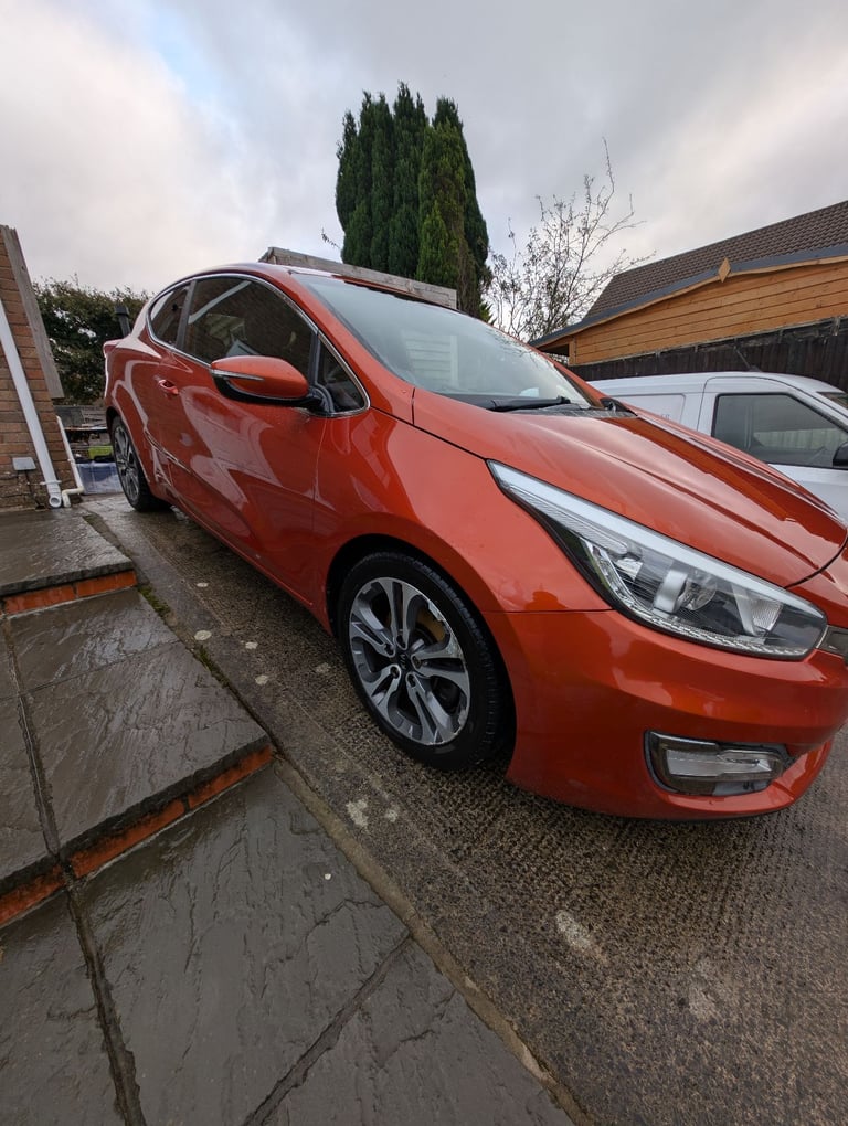 image for Kia, PRO CEED, Hatchback, 2014, Manual, 1591 (cc), 3 doors