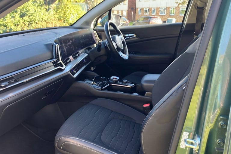  Kia Sportage 1.6 H T Gdi 4 Suv 5dr Petrol Hybrid Auto Euro 6 s/s 226 Bhp