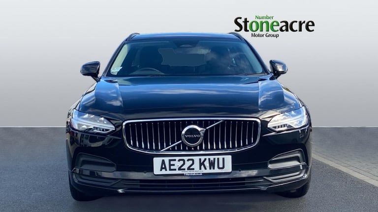 2022 Volvo V90 2.0 B4P Core 5dr Auto ESTATE PETROL Automatic