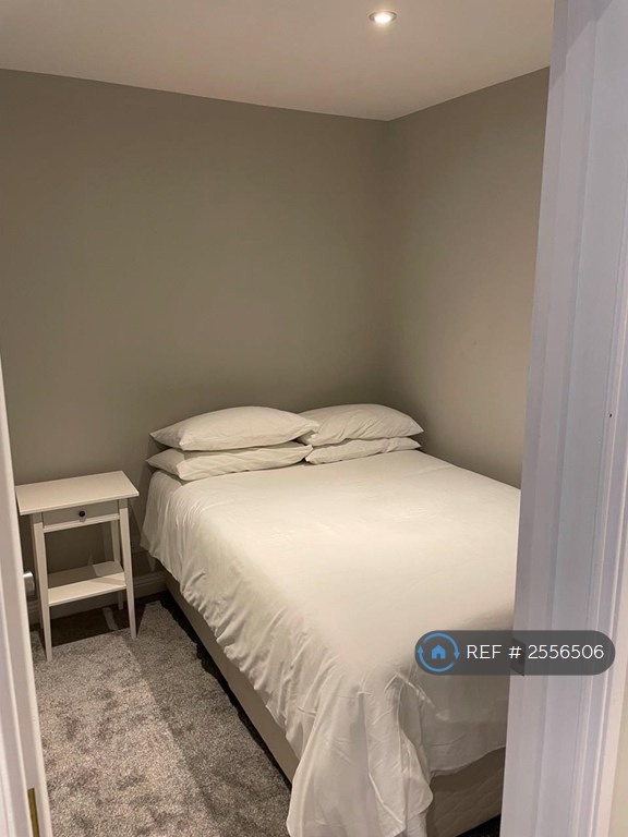 1 bedroom flat in Washington Street, Workington, CA14 (1 bed) (#2556506)