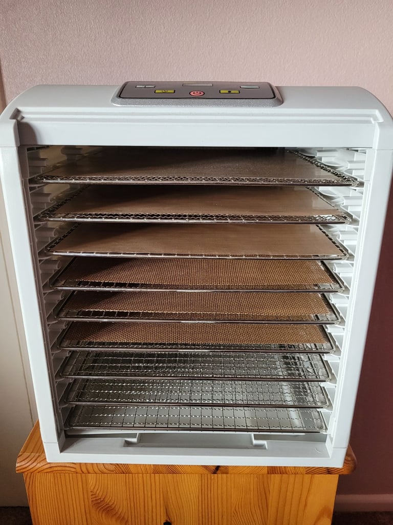 BIO CHEF 9-tray Dehydrator