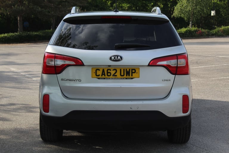 2012 Kia Sorento 2.2 Sorento KX-3 Sat Nav CRDi 4x4 Auto 4WD 5dr SUV Diesel Automatic