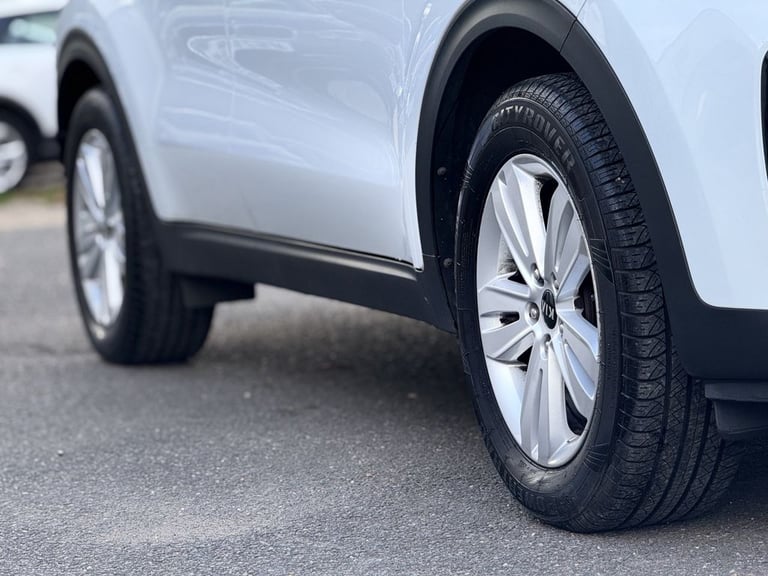 2017 Kia Sportage 1.7 CRDi ISG 2 5dr DCT Auto ESTATE DIESEL Automatic