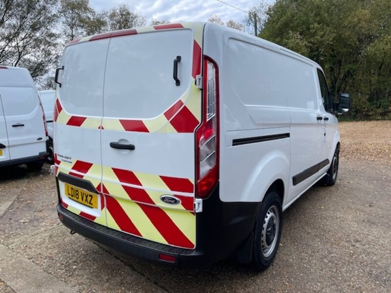 2018 Ford Transit Custom 2.0 TDCi 105ps Low Roof Van PANEL VAN DIESEL Manual