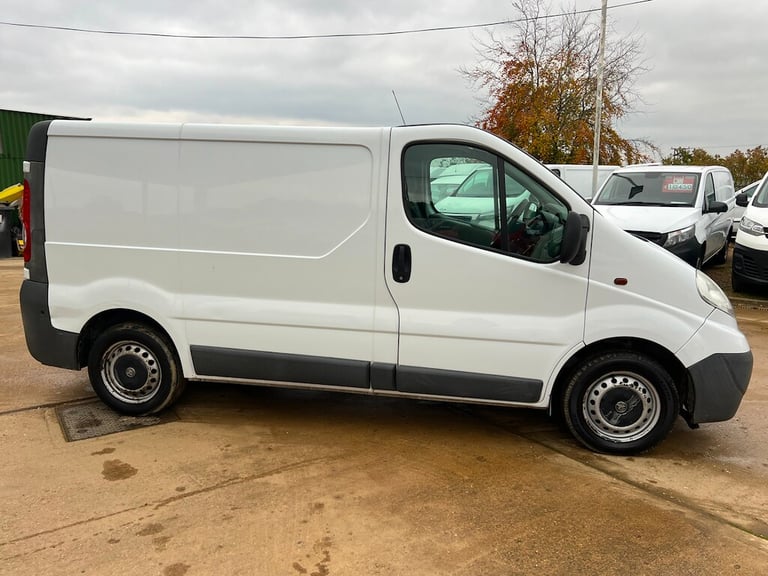 2010 Vauxhall Vivaro 2.0 2700 CDTi Panel Van 4dr Diesel Manual FWD L1 (215 g/km, 113 bhp) Panel V...