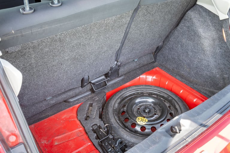 Nissan, MICRA, Hatchback, 2010, Manual, 1461 (cc),5 doors - Image 4