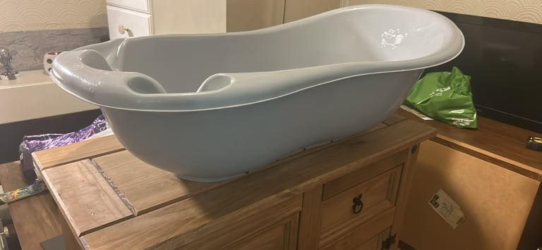 Baby bath 