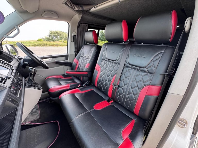 2018 VOLKSWAGEN TRANSPORTER T6 SPORTLINE 204BHP DSG. POP TOP. SOLAR.NO VAT