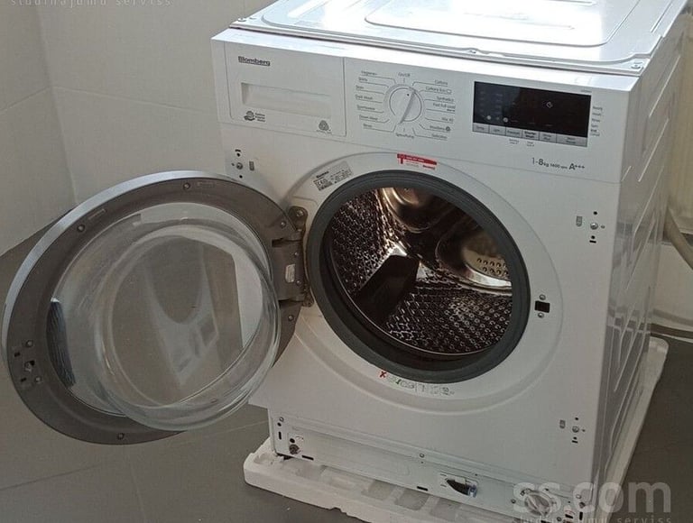 image for fully Integrated 8kg 1400rpm with  door hinges