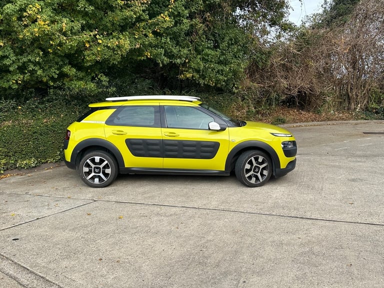 2014 Citroen C4 Cactus 5dr 1.5 BlueHDi Feel Hatchback Diesel Manual