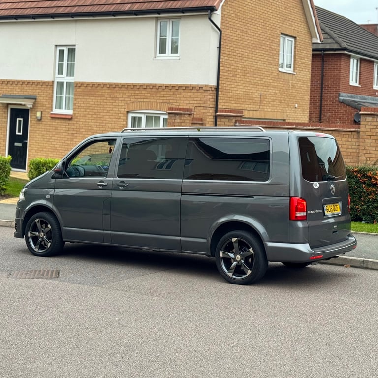 Volkswagen, TRANSPORTER SHUTTLE, MPV, 2015, Automatic, 170bhp 9 Seater 