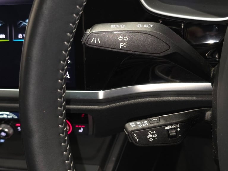 2020 20 AUDI Q3 2.0 TDI 35 S LINE SUV 5DR DIESEL S TRONIC EURO 6 (S/S) (150 PS) 