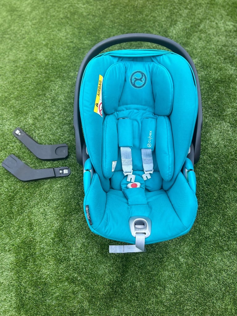 Cybex Cloud Z Mountain Blue Car Seat Include Buggy Adaptors