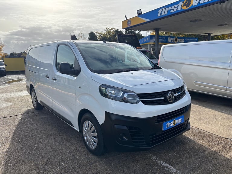 2020 Vauxhall Vivaro 2900 1.5d 100PS Dynamic L2 H1 Van **Sameday Driveaway** PANEL VAN Diesel Manual