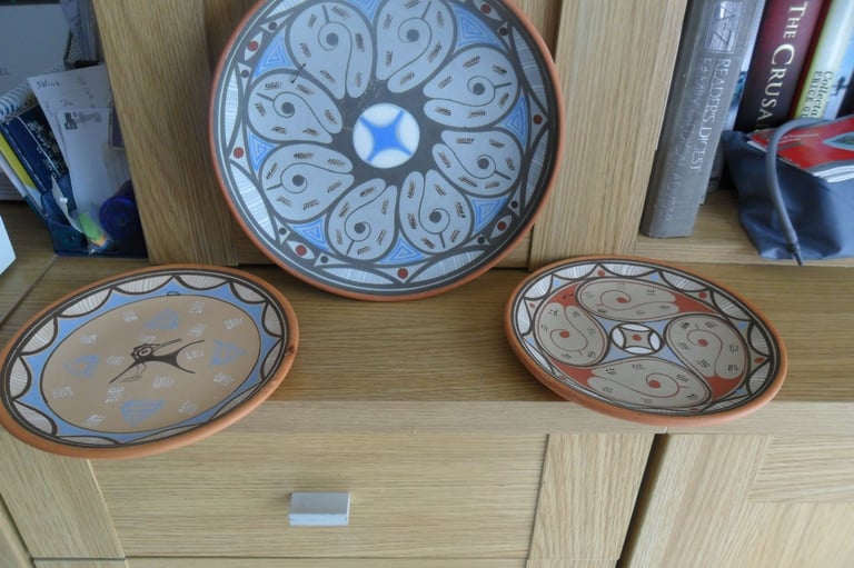 image for 3 BEAUTIFULL HAND PAINTED PLATES    WITH HANGERS