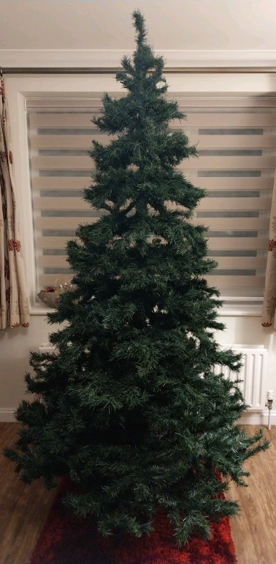 Christmas tree green 7ft | in Wimborne, Dorset | Gumtree